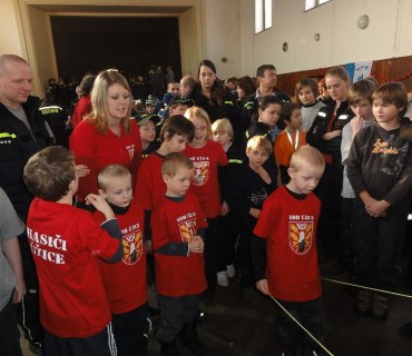 Uzlování 2012