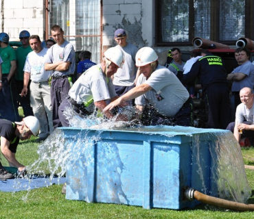 Oužická osma 2011